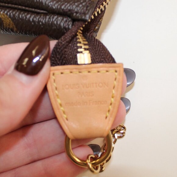 Louis Vuitton Pochette - Picture 3 of 7